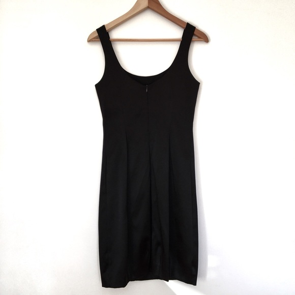 Little Black Dress - Zara - Picture 3 of 5